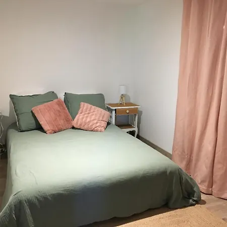 Апартаменты Chez Mirella Tartonne