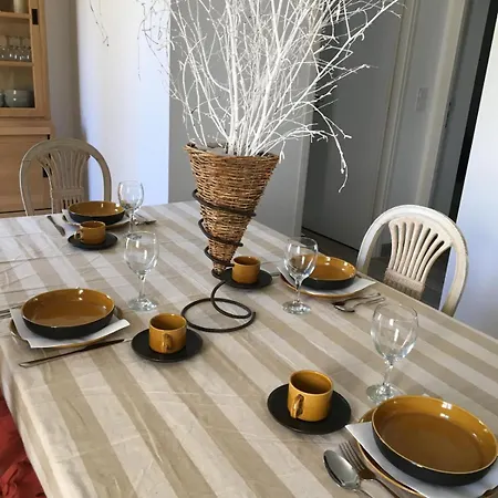 Апартаменты Chez Mirella *